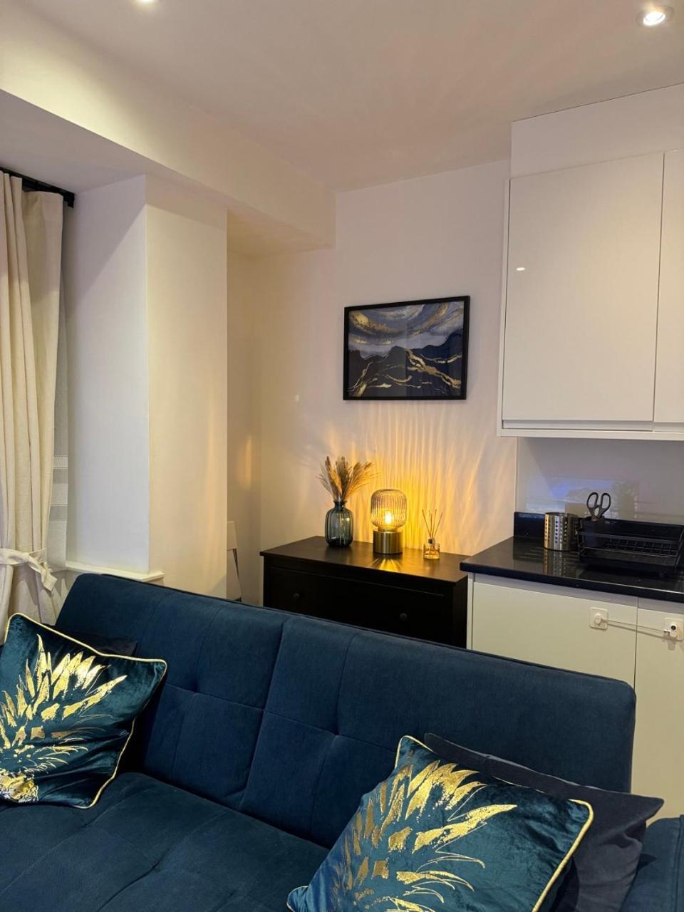 Luxury 2 Bedroom Apartment In Central Croydon With Free Parking Exterior foto