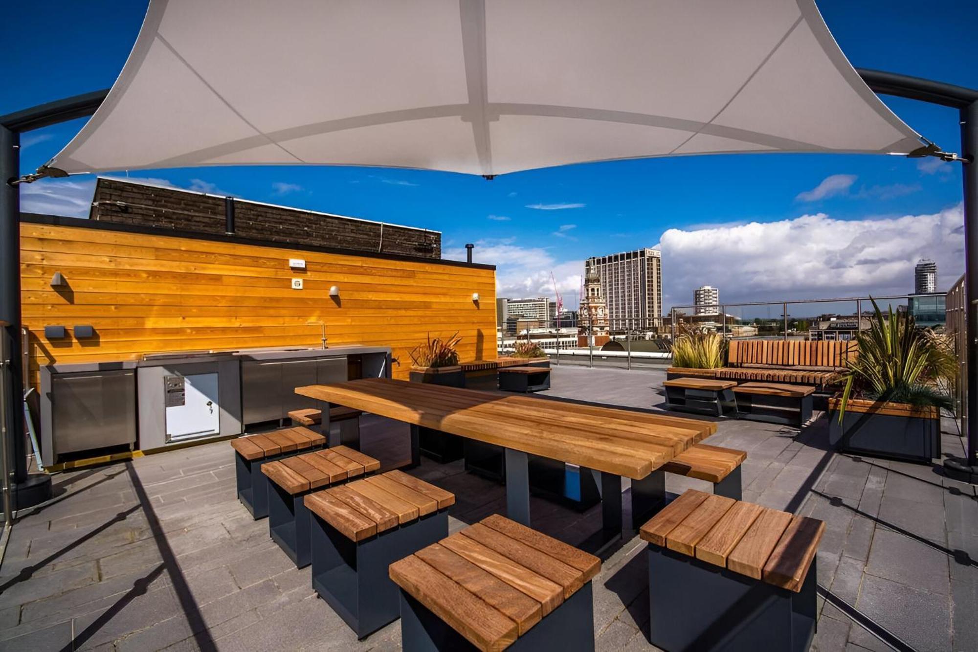 Luxury 2 Bedroom Apartment In Central Croydon With Free Parking Exterior foto